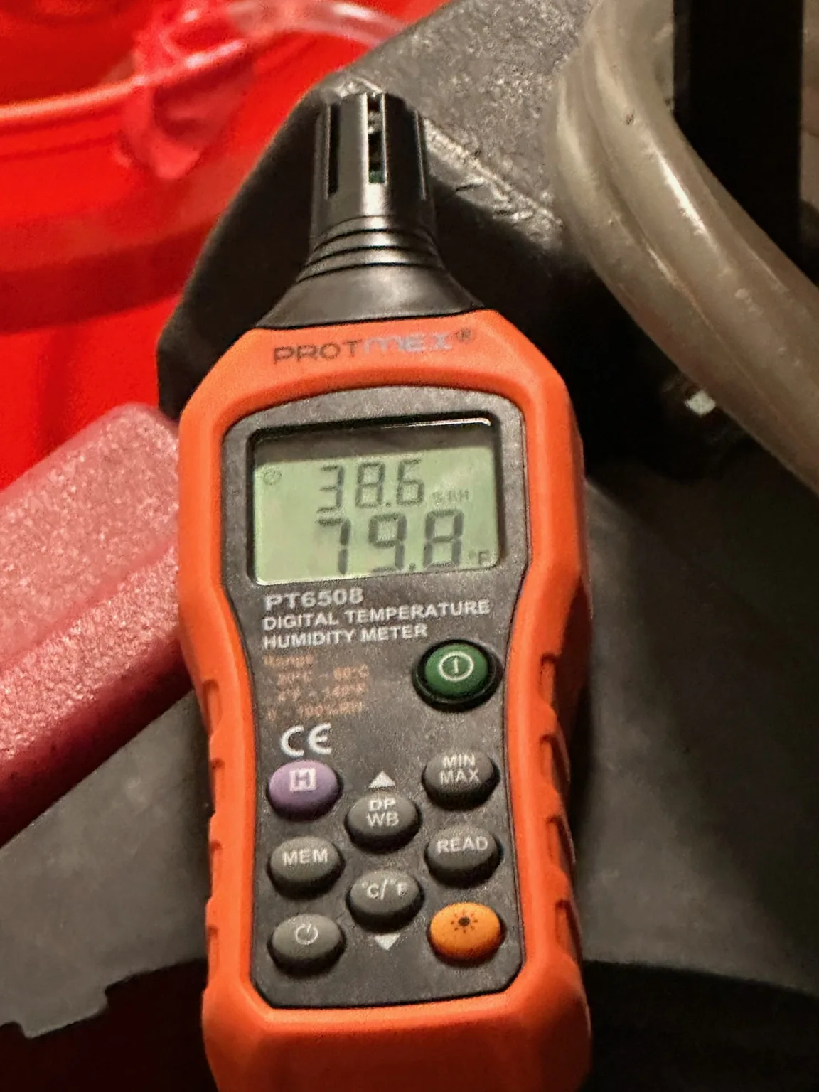 Field temperature and relative-humidity reading.